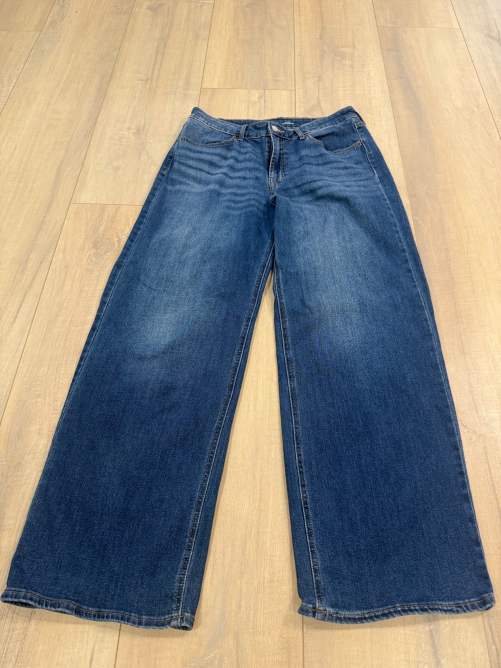 Old Navy Wide Leg Flare Jeans in Dark Blue Denim